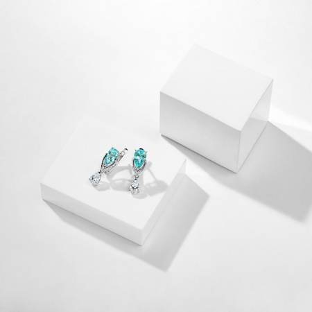 Серьги из золота с турмалинами и бриллиантами