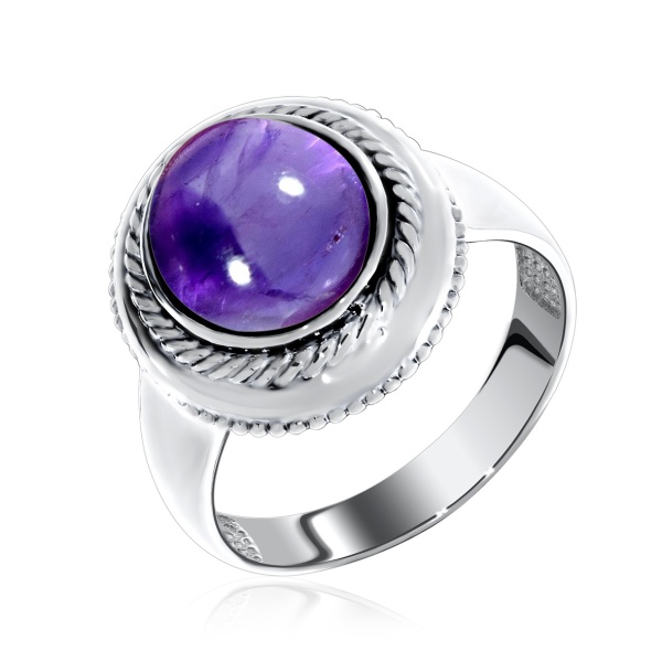 Кольцо из серебра с натуральным корундом со скидкой