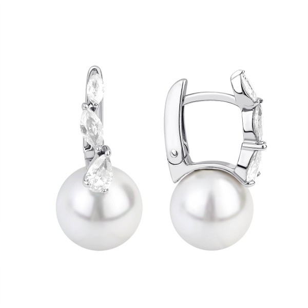 Серьги из серебра с жемчугом и фианитами в ювелирном интернет-магазине Серьги из серебра с жемчугом и фианитами в ювелирном интернет-магазине