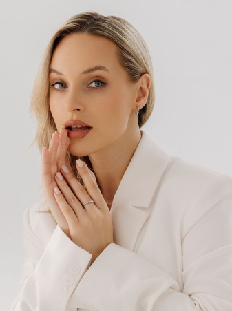 Купить кольцо из серебра без вставок в интернет-магазине KRASNOE