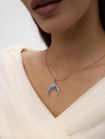 Купить подвески из серебра с лунным каменем