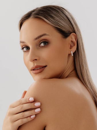 Серьги из серебра с фианитами 2340205391л от KRASNOE, металл Серебро, вставка Фианит