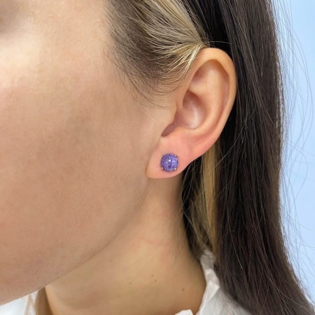 Пусеты из серебра с чароитами