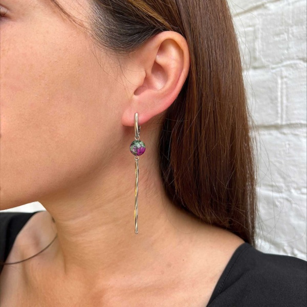 Серьги из серебра с рубин-цоизитами 2340590725 от KRASNOE, металл Серебро, вставка Цоизит