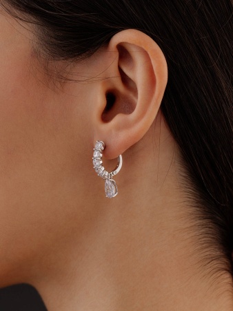 Серьги из серебра с фианитами