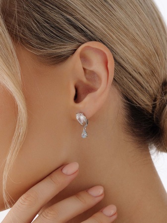 Серьги из серебра с фианитом