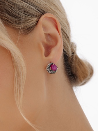 Серьги из серебра с рубинами звездчатыми