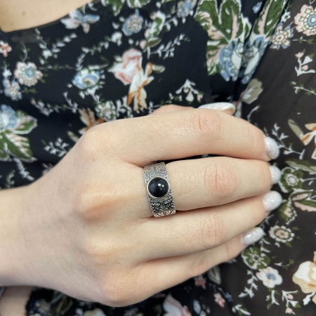 Купить кольцо из серебра с обсидианом в интернет-магазине KRASNOE