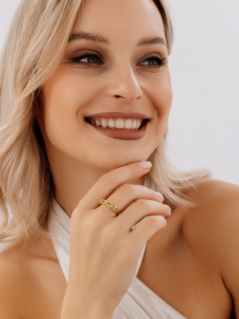 Кольцо из серебра с цитринами со скидкой