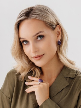 Серьги из серебра с чароитами