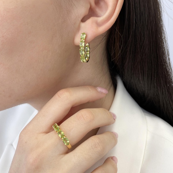 Серьги из серебра с хризолитами