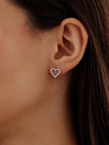 пусет из серебра с фианитом со скидкой