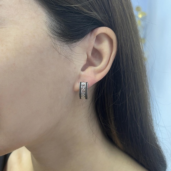 Серьги из серебра с ситаллом со скидкой
