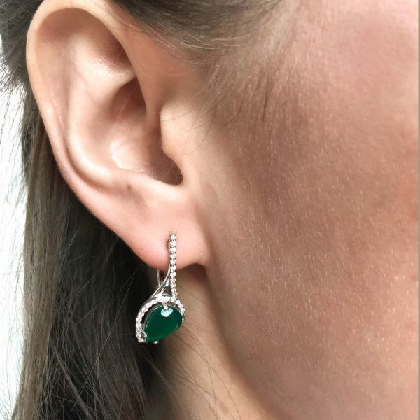 Серьги из серебра с агатами и фианитами со скидкой Серьги из серебра с агатами и фианитами со скидкой