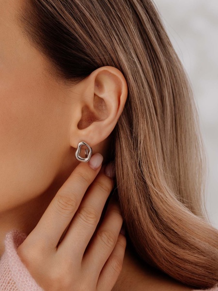 Серьги из серебра без вставок в ювелирном интернет-магазине